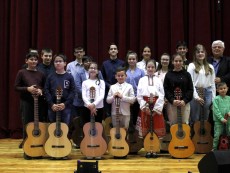 Guitar and Tambura Class led by Mr. Tsvetan Radkov