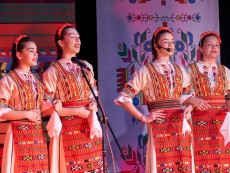 Песнопойците посветиха концерт на хумора в българската народна песен