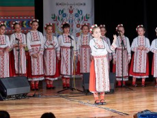 Песнопойците посветиха концерт на хумора в българската народна песен