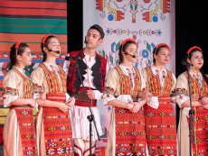 Песнопойците посветиха концерт на хумора в българската народна песен