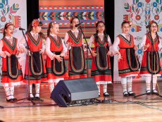 Песнопойците посветиха концерт на хумора в българската народна песен