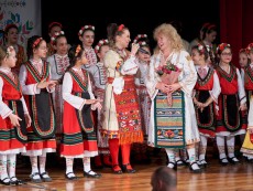 Песнопойците посветиха концерт на хумора в българската народна песен
