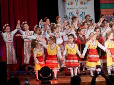 Песнопойците посветиха концерт на хумора в българската народна песен