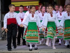 Нашето богатство – в ритъма на хорото и родолюбието