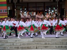 Нашето богатство – в ритъма на хорото и родолюбието