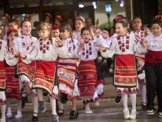 Нашето богатство – в ритъма на хорото и родолюбието