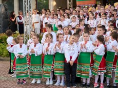 Нашето богатство – в ритъма на хорото и родолюбието