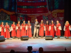 10 години Школа по народно пеене – мистерия от гласове, талант, фолклор, наследство, незабравим юбилей с концерт-спектакъл „Мечта”