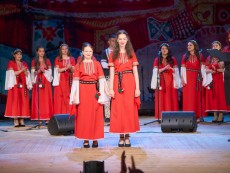 10 години Школа по народно пеене – мистерия от гласове, талант, фолклор, наследство, незабравим юбилей с концерт-спектакъл „Мечта”