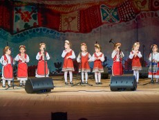 10 години Школа по народно пеене – мистерия от гласове, талант, фолклор, наследство, незабравим юбилей с концерт-спектакъл „Мечта”
