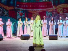 10 години Школа по народно пеене – мистерия от гласове, талант, фолклор, наследство, незабравим юбилей с концерт-спектакъл „Мечта”