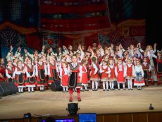 10 години Школа по народно пеене – мистерия от гласове, талант, фолклор, наследство, незабравим юбилей с концерт-спектакъл „Мечта”