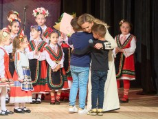 10 години Школа по народно пеене – мистерия от гласове, талант, фолклор, наследство, незабравим юбилей с концерт-спектакъл „Мечта”