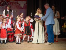 10 години Школа по народно пеене – мистерия от гласове, талант, фолклор, наследство, незабравим юбилей с концерт-спектакъл „Мечта”