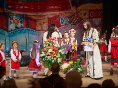 10 години Школа по народно пеене – мистерия от гласове, талант, фолклор, наследство, незабравим юбилей с концерт-спектакъл „Мечта”