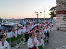 Малките пазители на българския фолклор участваха в Международен фестивал „Фолклорни нюанси“